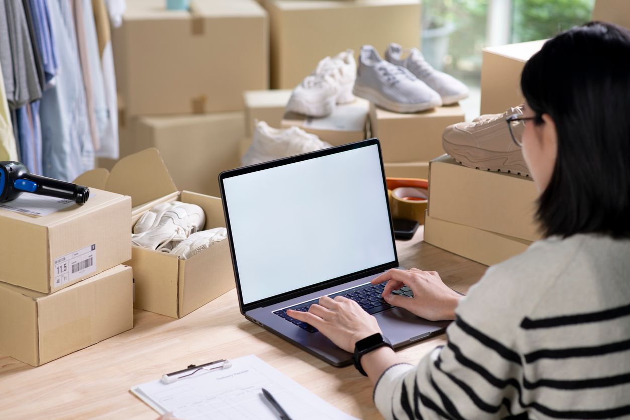 ドロップシッピング対卸売：どちらのビジネスモデル